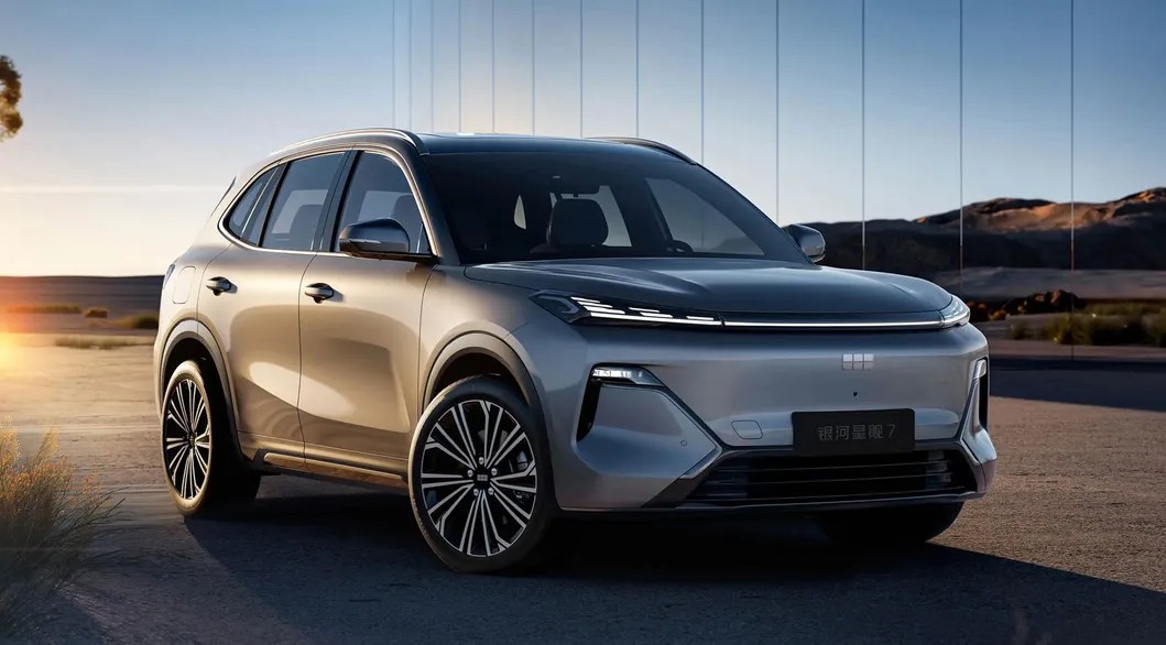 plug-in hybrid SUV supplier